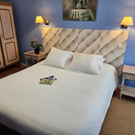 Logis Hotel Restaurant L'Unique Menesqueville Экстерьер фото
